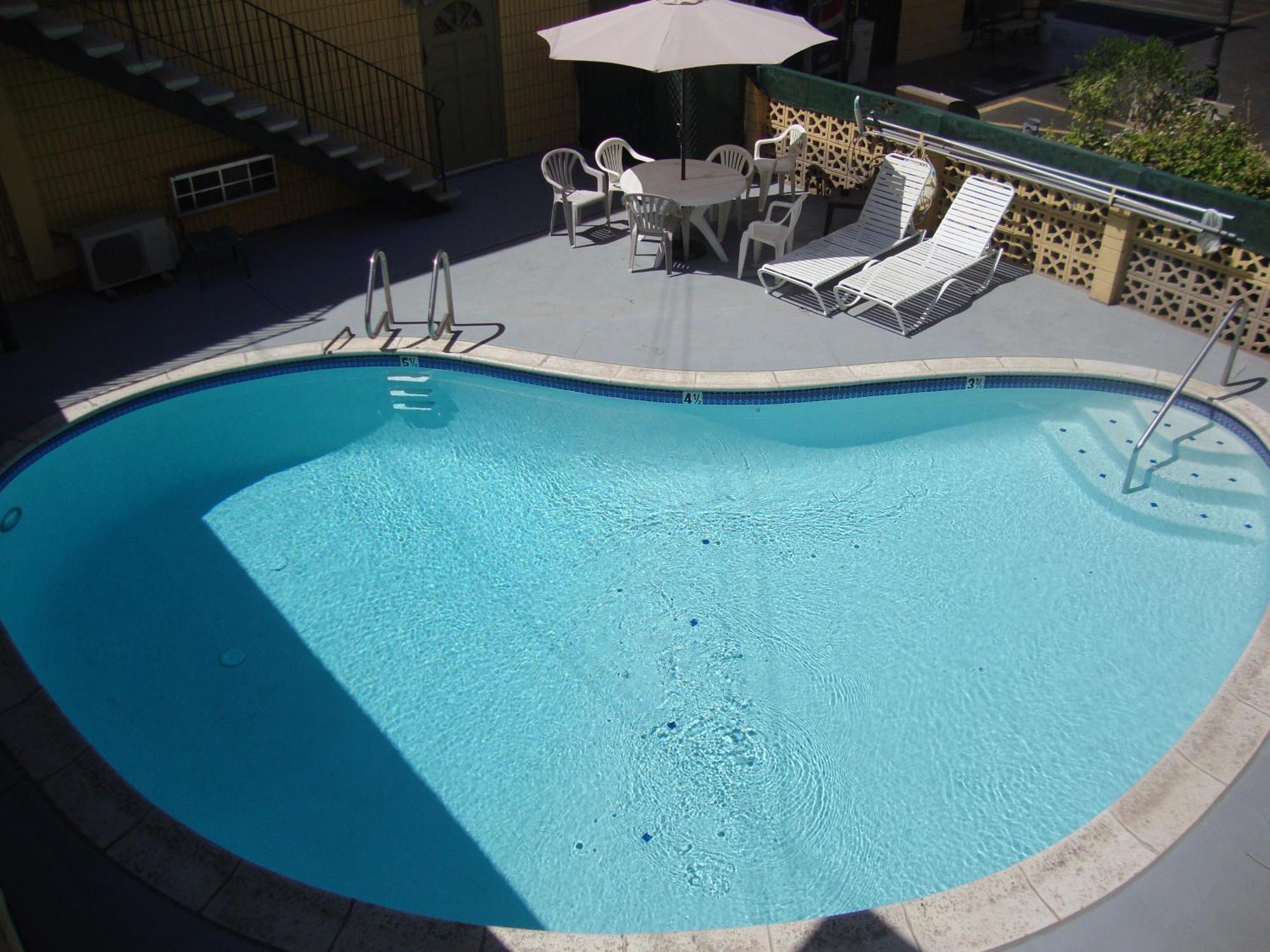 Townhouse Inn And Suites Brawley Εξωτερικό φωτογραφία