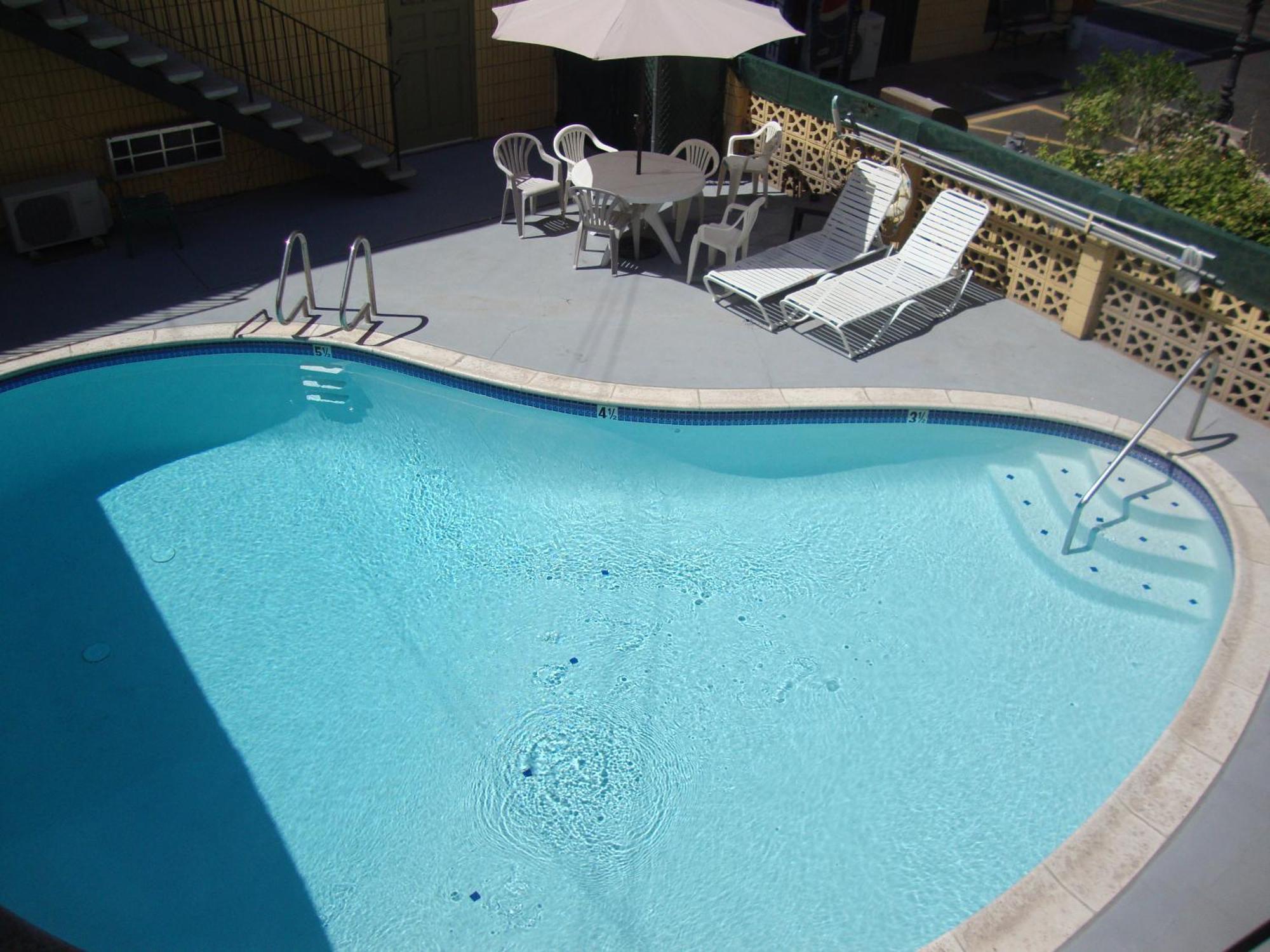 Townhouse Inn And Suites Brawley Εξωτερικό φωτογραφία