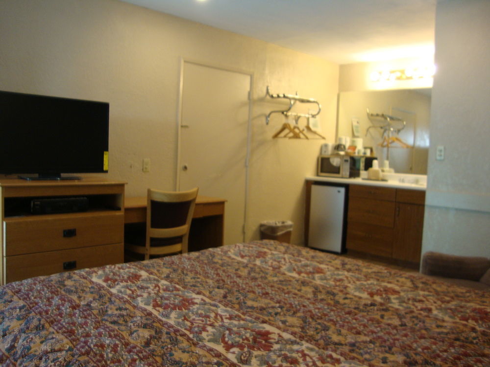 Townhouse Inn And Suites Brawley Εξωτερικό φωτογραφία