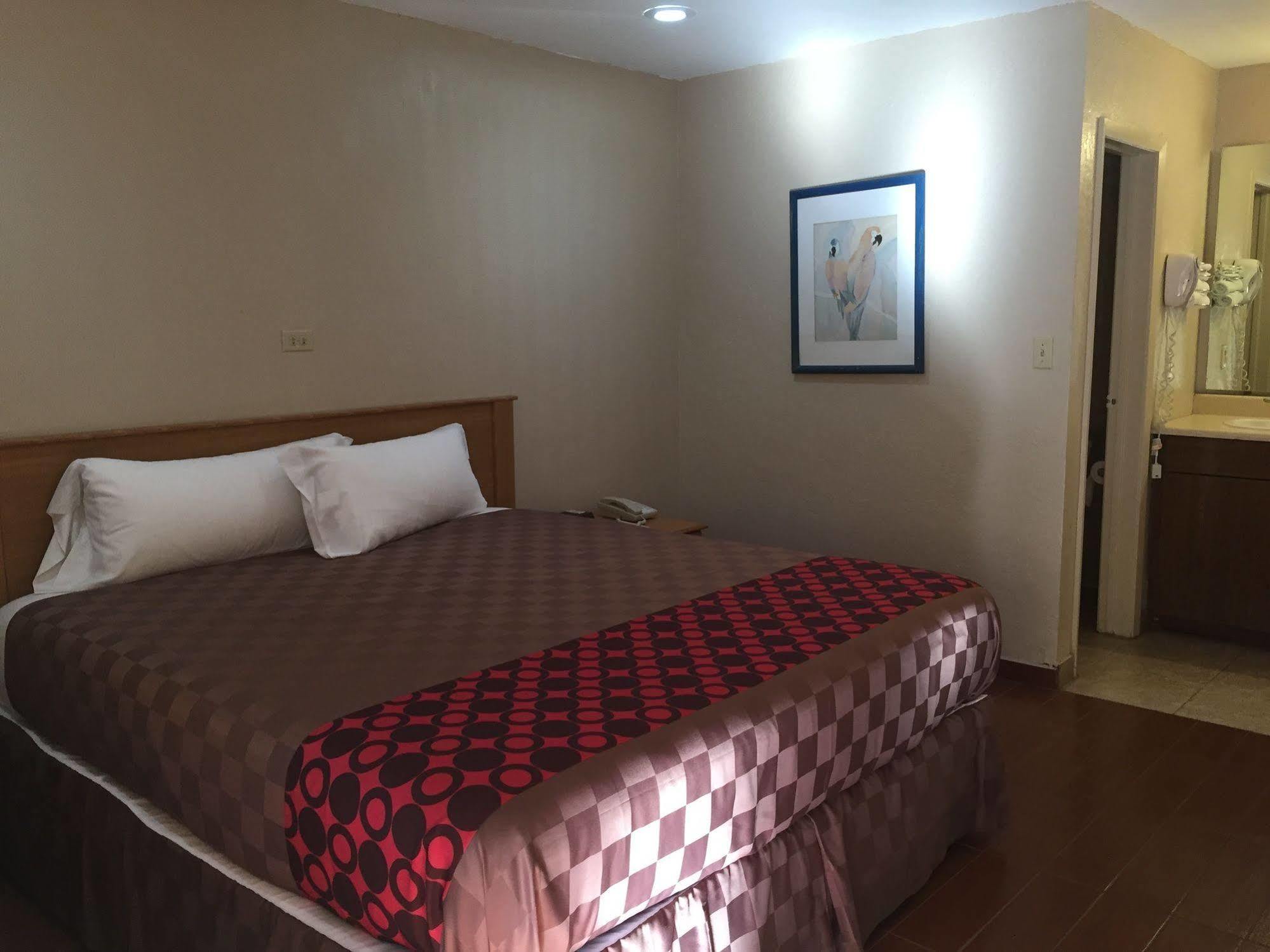 Townhouse Inn And Suites Brawley Εξωτερικό φωτογραφία