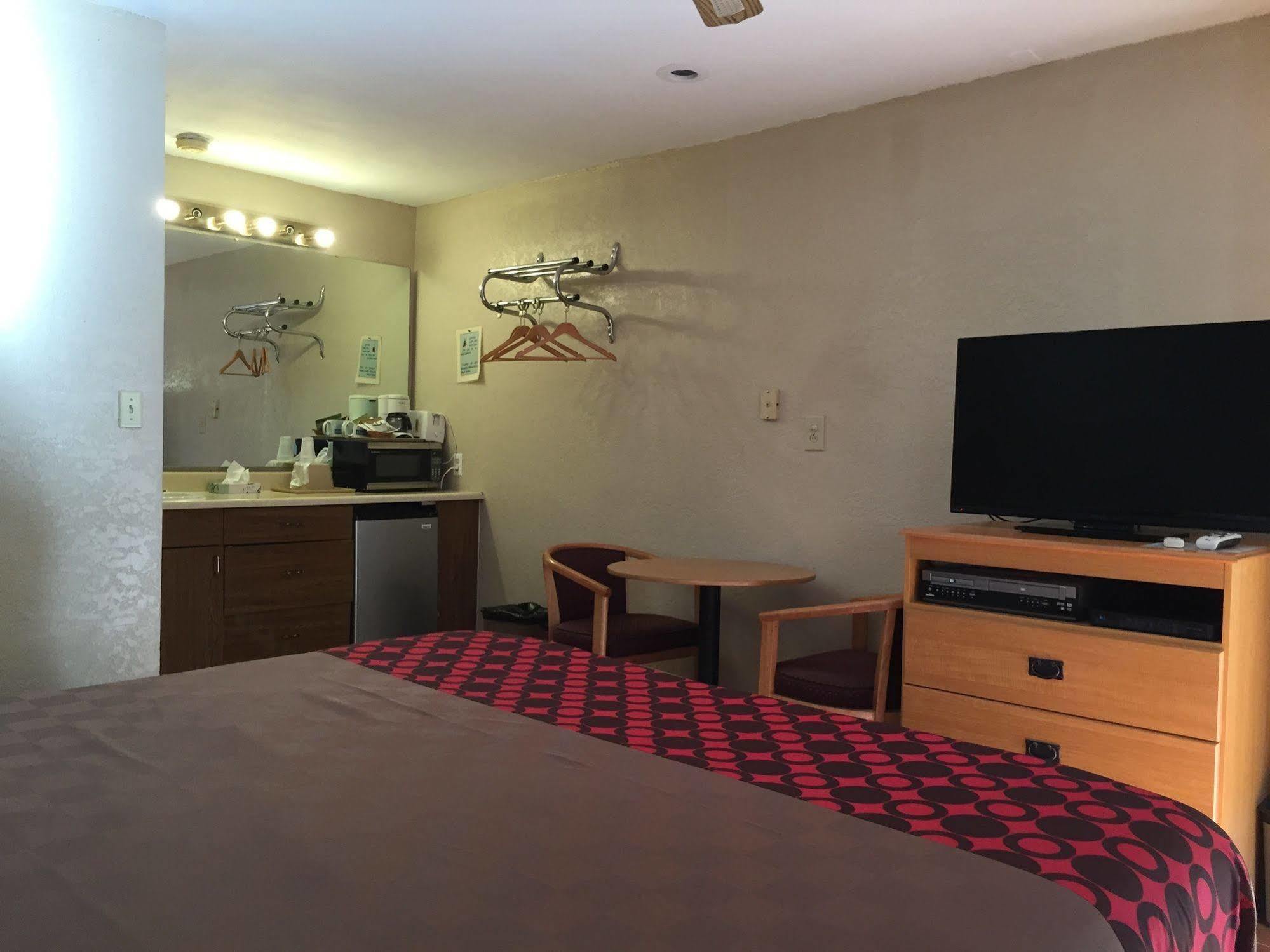 Townhouse Inn And Suites Brawley Εξωτερικό φωτογραφία